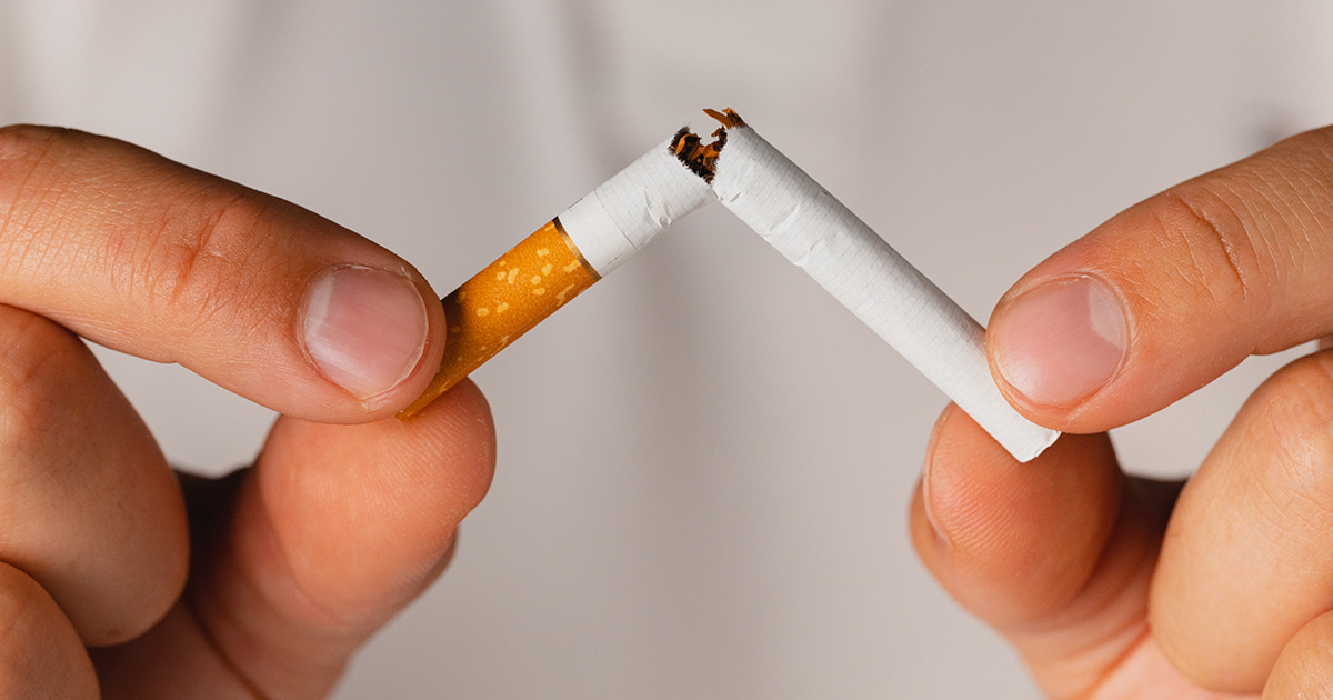 alitosi-cause-sintomi-e-rimedi-tabacco-spazio-dental-palermo alitosi-cause-sintomi-e-rimedi-tabacco-spazio-dental-palermo